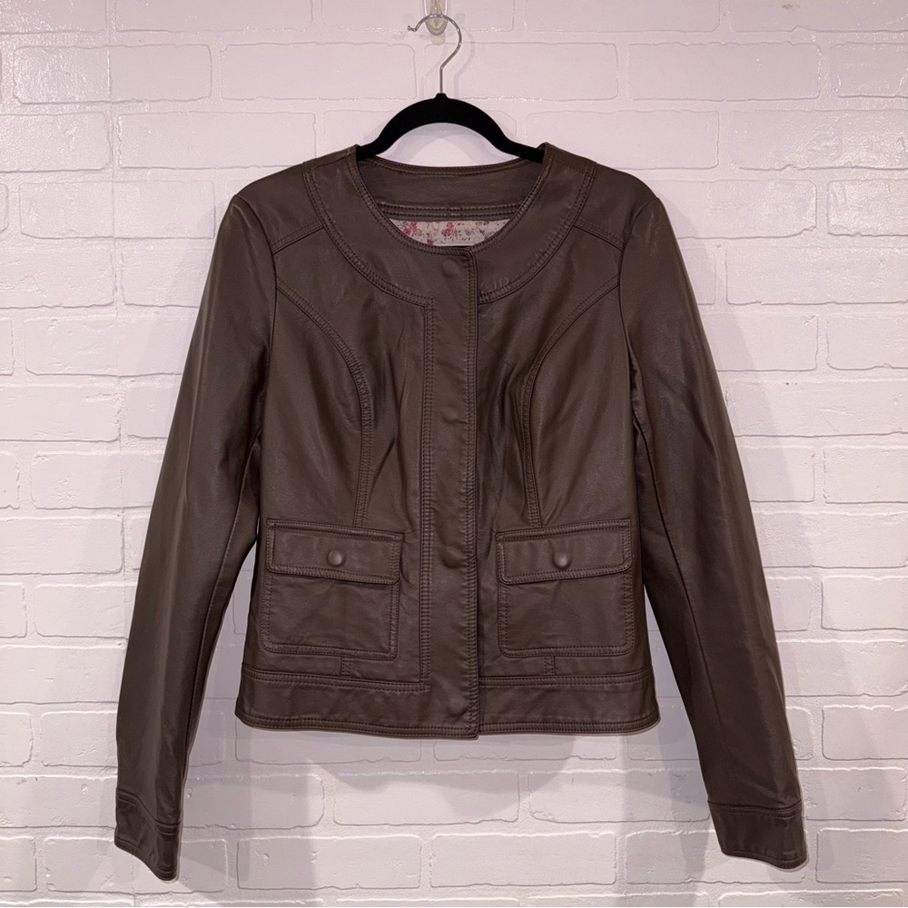 Kut From the Kloth Michael Faux Leather Snap-Up Jacket in Creamy Brown - Picture 2 of 15